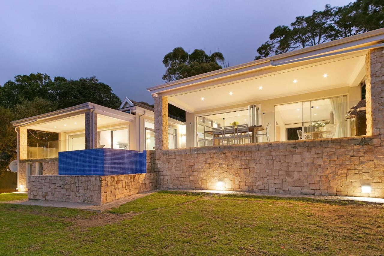 Luxury Serviced Mountain Villa In Constantia Fokváros Kültér fotó
